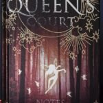 مفكرة : the Queen court